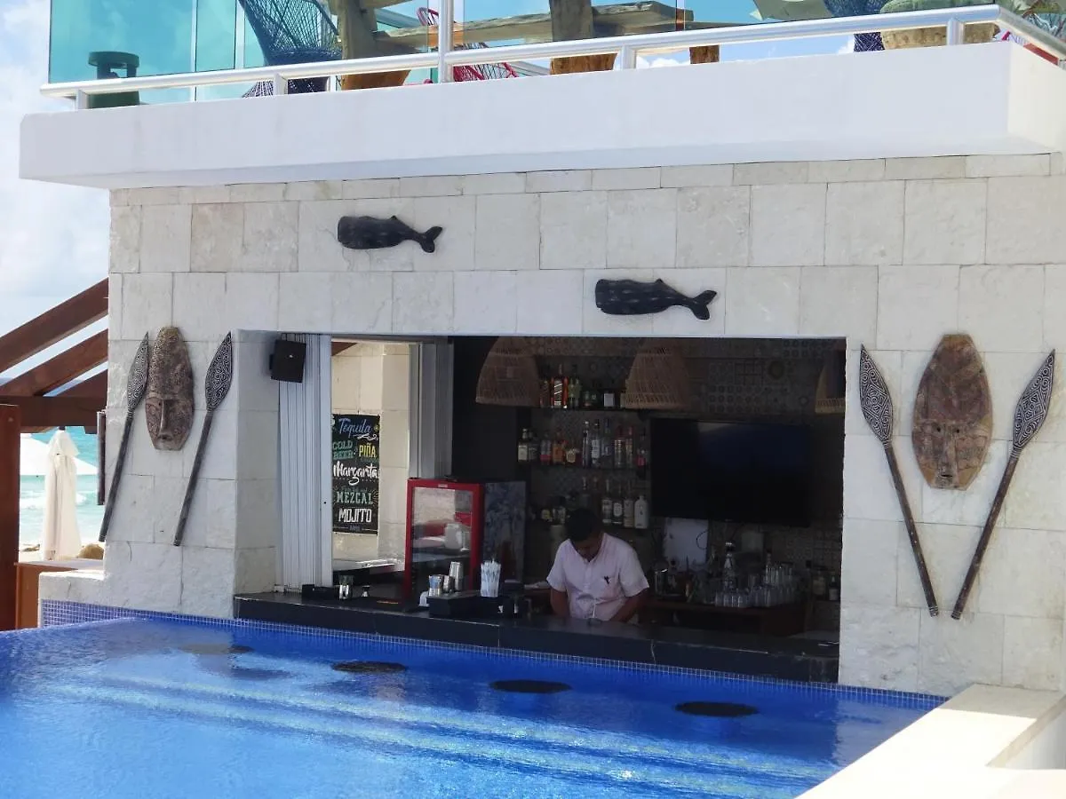 Ocean Front, Amazing Views Apartamento Cancún